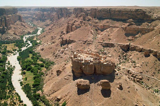 روستایی با معماری خاص در یمن