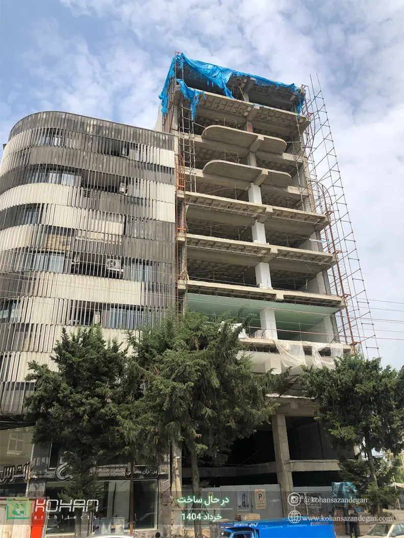 ساخت ساختمان 12 طبقه بانک رفاه ساری 